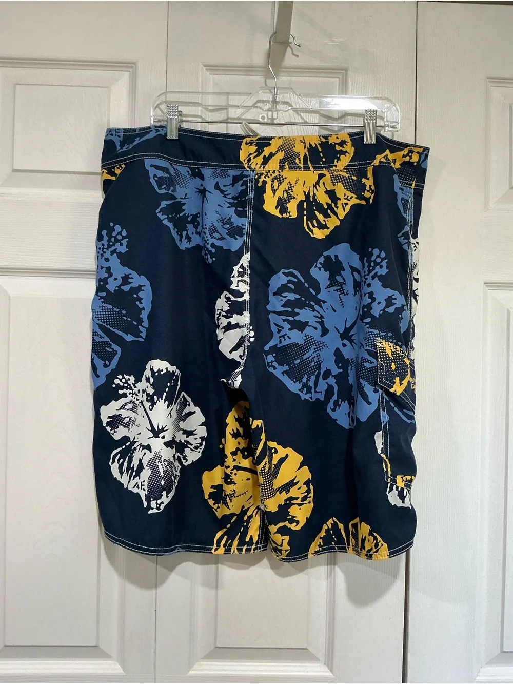 💙 American Eagle Blue White Yellow Tropical Floral Board Shorts - 38 (01259)